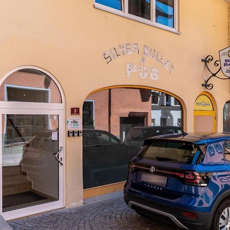 Town House Apartment Hopfgarten im Brixental Bagian luar foto